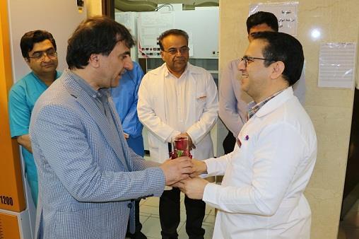 ازمایشگاه 14