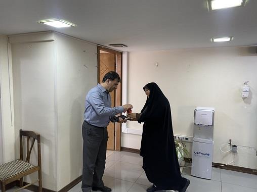 کارمند