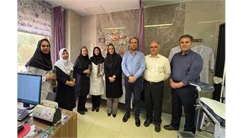 تکریم و تقدیر از کارشناسان بهداشت خانواده به مناسبت روز ماما